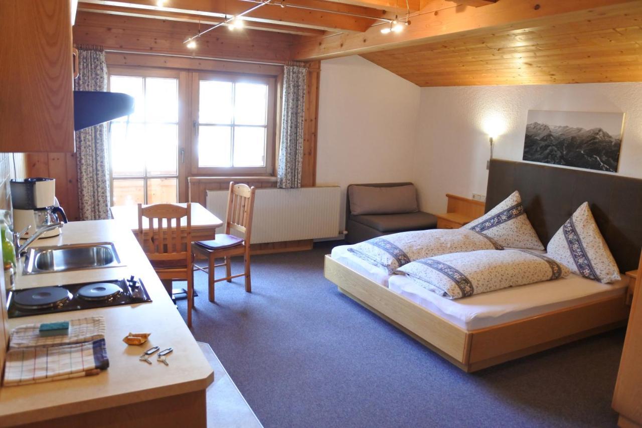 Stier Apartment サンクト・アントン・アム・アールベルク エクステリア 写真