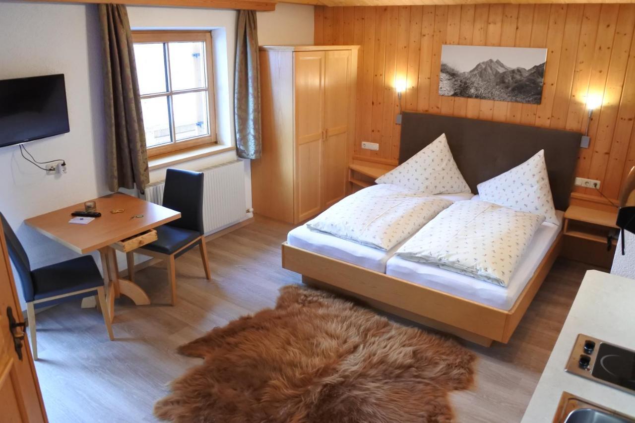 Stier Apartment サンクト・アントン・アム・アールベルク エクステリア 写真
